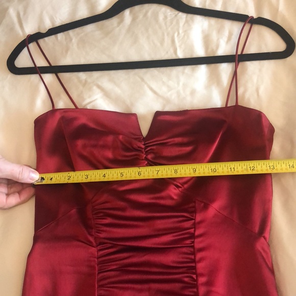 Nicole Miller collection strapping red bodycon - Picture 6 of 9